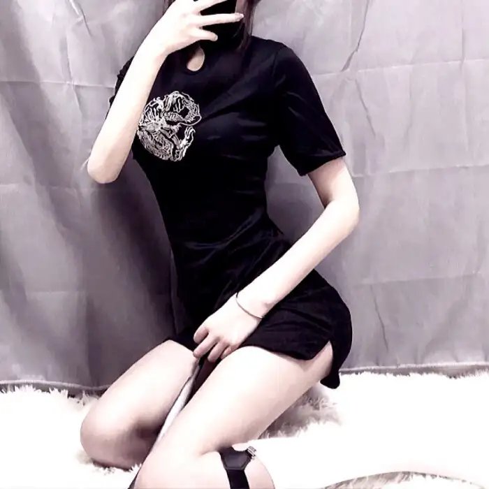 欲燄春潮